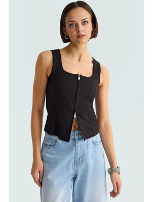 Kadın Fermuarlı Kolsuz Fitted Bluz Günlük Şık Tasarım Zarifane Profesyonel Görünüm