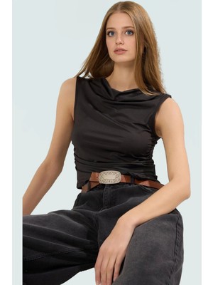 Asimetrik Kolsuz Fitted Bluz Çok Desenli Polyester Yazlık Konforlu Kesim Özel Tasarım