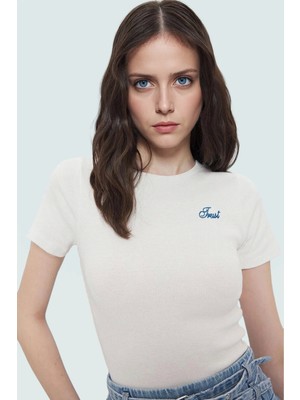 Kısa Kollu Bisiklet Yaka Fitted Örme Bluz Modern Stil Uzun Ömürlü Zarifane Tasarım