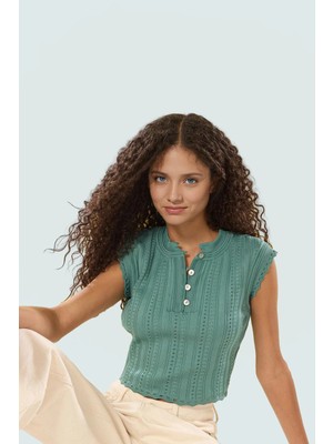 Ajurlu Crop Bluz Triko Ince Yazlık Günlük Şık Özenle Seçilmiş Konforlu Kesim