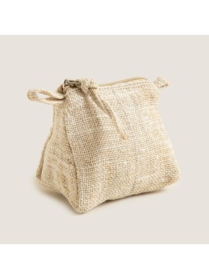 Şık ve Kompakt Doğal Renkli Makyaj Çantası 12X10 Cm, Pratik Kullanım Sağlar