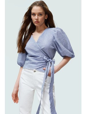 Yazlık Çok Çizgili V Yaka Bluz Dokuma Gofre Kumaş Balon Kol Özel Tasarım