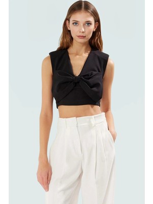 Fiyonklu Crop Bluz Kadın Yazlık Dokuma Basic Rahat Kullanım Şık Görünüm Özel Tasarım