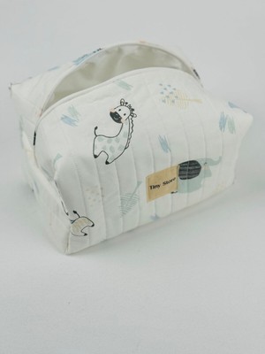 Şık ve Pratik Bebek Bakım Çantası, Hafif ve Kullanışlı, Beyaz Renk Seçeneğiyle.