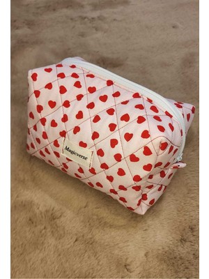 Kırmızı Kalp Desenli Şık ve Hafif Kozmetik Çantası