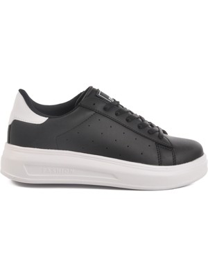 Siyah Beyaz Bağcıklı Kadın Sneaker 156 G