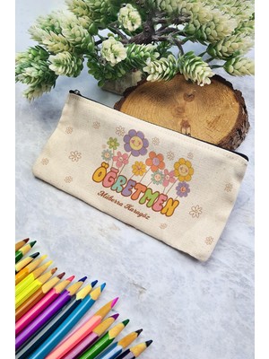 Çiçekli Bez Kalemlik, Öğretmenler Günü Için Güzel ve Şık Hediye Seçeneği