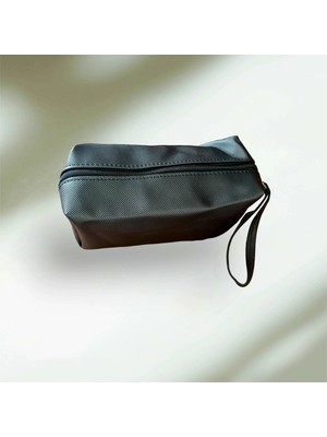 Şık ve Kullanışlı Siyah Makyaj Çantası, Düzenli Taşıma Için Ideal