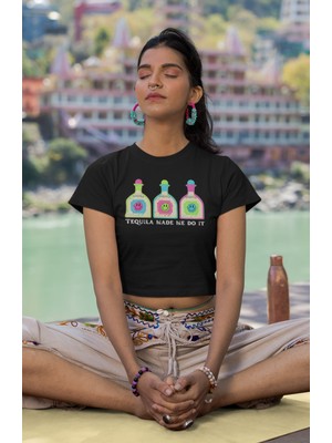 Tequila Made Me Do It Baskılı Crop Top, Kadın Tekila Temalı Crop Bluz