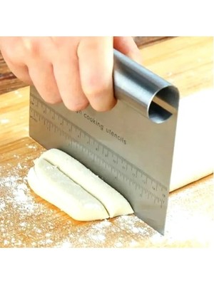 Yakut - Paslanmaz Çelik Ölçülü Hamur Kesme Aparatı Kesici Kazıyıcı Pasta Şekillendiren Spatula