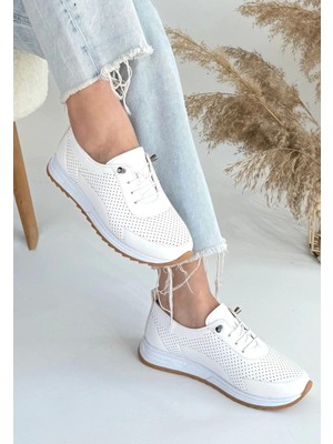 Tone Beyaz Cilt Bağcıklı Spor Ayakkabı