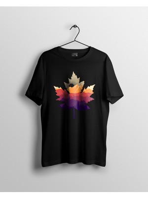 Karikatür Store Yaprağa Saklanan Dağ Tasarımlı Baskılı Tshirt