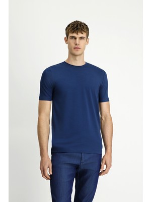 Kiğılı Bisiklet Yaka Slim Fit Yumuşak Dokulu Pamuklu Likralı Esnek Tişört