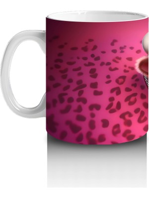 Aşk Mektubu Tutan Sevimli Şapkalı Buzağı – Baskılı Kahve Kupası