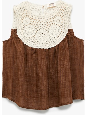 Koton Pamuklu Viskon Kolsuz Bisiklet Yaka Nakışlı Bluz