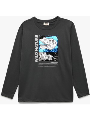 Koton Bisiklet Yaka Uzun Kollu Pullu Payetli Dinozor Baskılı Pamuklu Tişört