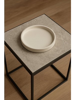 Minimal Yuvarlak Dekoratif Beyaz Tepsi