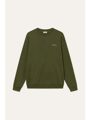 Kaliteli Crew Sweatshirt - Minimalist Tasarım ve Rahat Brushed Iç ile Şıklık