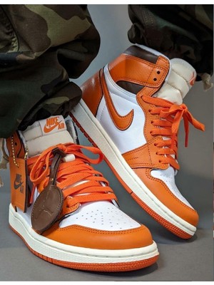 Air Jordan 1 High Starfish Sneaker