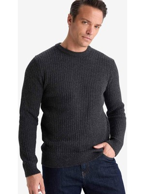 DeFacto Standart Fit Bisiklet Yaka Basic Dokulu Triko Kazak E0811AX25WN