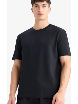 DeFacto Ultra Yumuşak %100 Pamuk Regular Fit Basic Tişört E7961AX25AU