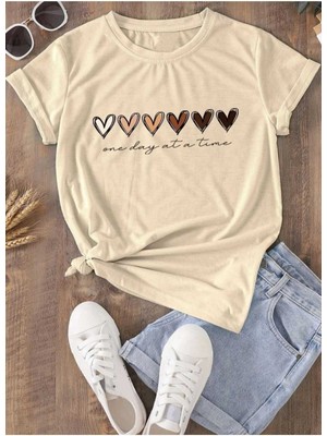 Malkoçbey 6 Kalp Baskılı T-Shirt