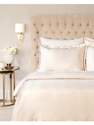 Madame Coco Auvergne Çift Kişilik Jakarlı Saten Nevresim Takımı - Gold