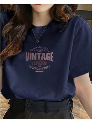 Malkoçbey Papatya Baskılı Oversize Unisex Basic T-Shirt