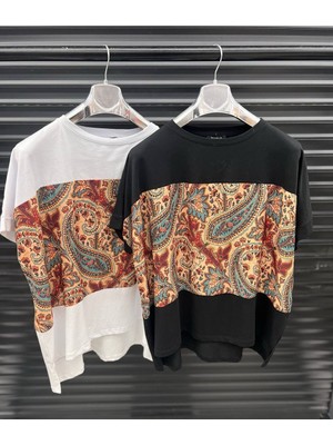 Renkli Desenli Oversize Tişört – Beyaz & Siyah Seçenekli