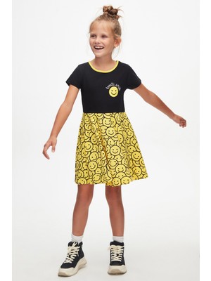 Siyah Gülen Yüz Kız Çocuk Desenli Lovetti Smile Baskılı Kısa Kol Elbise