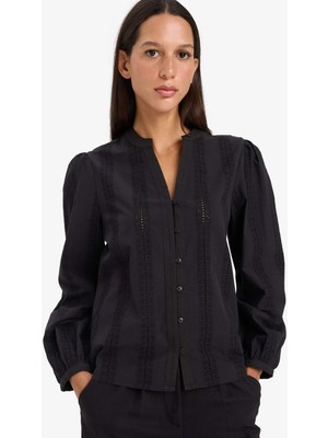 DeFacto Regular Fit Bisiklet Yaka Brode Uzun Kollu Gömlek E6531AX25AU