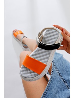 Jeny Turuncu Kalın Bantlı Cırtcırtlı Rahat Tabanlı Sandalet