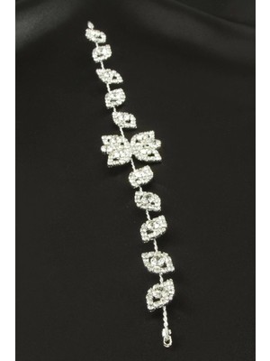 Çiçek Taşlı Saç Aksesuarı