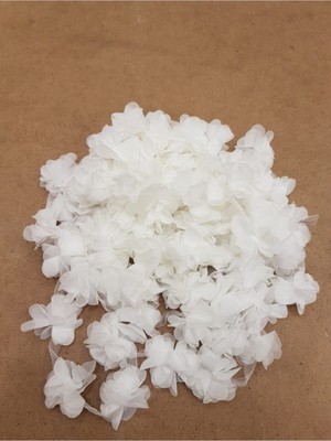 Beyaz Lazer Kesim Gül, 9m, Paketleme ve Süsleme Için 120 Adet Yapay Organze Çiçek