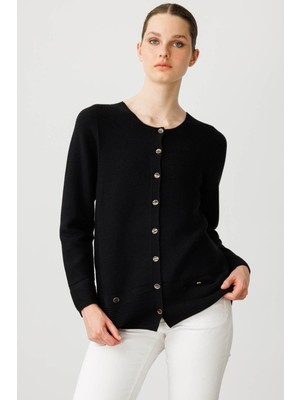 Kadın Sıfır Yaka Sahte Cepli Düğmeli Hırka Siyah