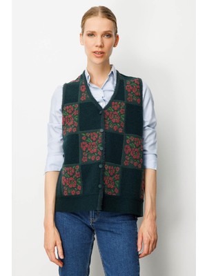 Kadın Pıtırcık Çiçekli Patchwork Keçe Yün Yelek Yeşil_k.g.kurusu