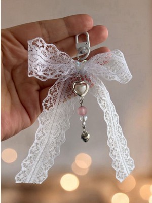 Beyaz Fiyonk Charmlı Çanta Anahtarlık Beyaz Çanta Charm