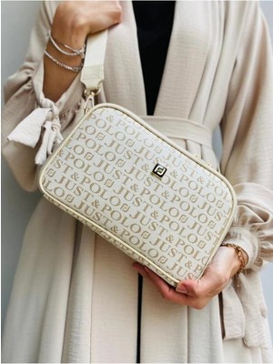 Just Polo Kadın Orta Boy Şıklığı ve Konforu Buluşturan Omuz Çantası Shoulder Bag 232053MH