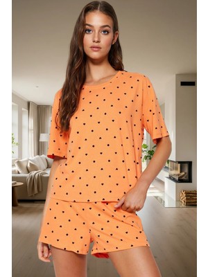 Yazlık Pamuklu Pijama Takımı Rahat Şık ve Nefes Alabilir Profesyonel Görünüm Özel Tasarım