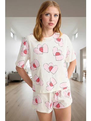 Homewear %100 Pamuklu Kalp Desenli Pijama Takımı Regular Kalıp Şık Görünüm