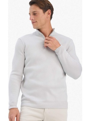 DeFacto Standart Fit Normal Kesim Dik Yaka Yarım Fermuarlı Basic Düz Triko Kazak A5184AX25AU