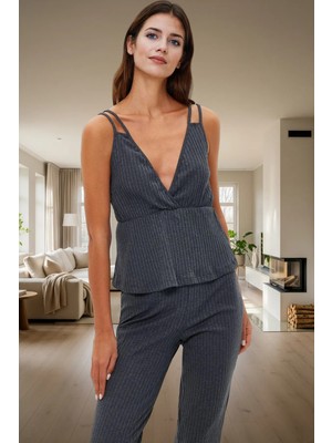 Rahat ve Şık Pijama Takımı Pamuklu Örme Kumaş Ince Askılı Atlet Boru Paça Pantolon