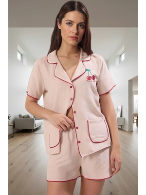 Rahat Saten Pijama Takımı Kiraz Nakış Detayı ile Şık Ev Giyim Seti Özenle Seçilmiş
