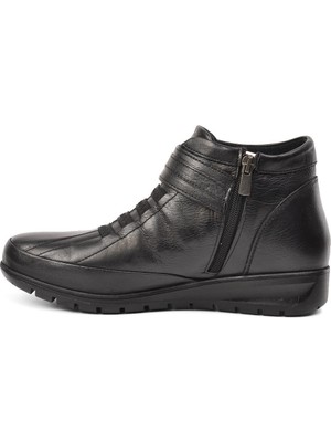 7118 Siyah Kadın Hakiki Deri Bot