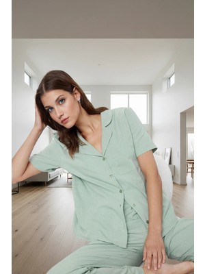 Kadın Rahat Pamuklu Pijama Takımı Kısa Kollu Gömlek Yaka Geniş Paça Ev Giyim Günlük Kullanım Için