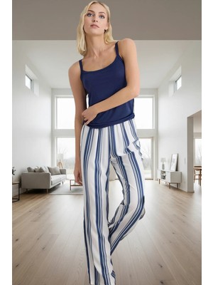 Kadın Çizgili Pamuklu Pijama Takımı Rahat Boru Paça Seçkin Malzeme Zarif Tasarım