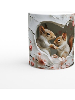 Kalpli Çatlaktan Bakan Sincaplar Temalı Baskılı Kupa Bardak