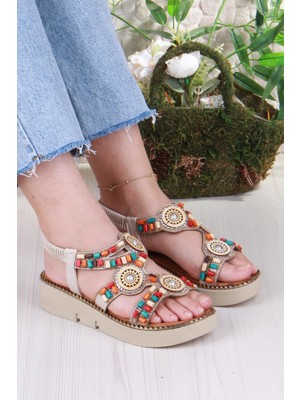 Fort 079-501 Fls Boncuk Renkli Toka Detaylı Lastik Bağlı Kalın Taban Kadın Sandalet