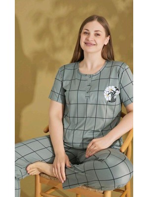 Kadın Battal Büyük Beden Kısa Kol Pijama Takımı 9587