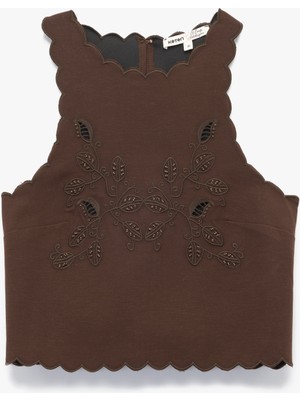 Halter Yaka Kolsuz Nakış Detaylı Viskon Keten Karışımlı Crop Bluz